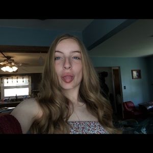 Meet your Posher, Kailey